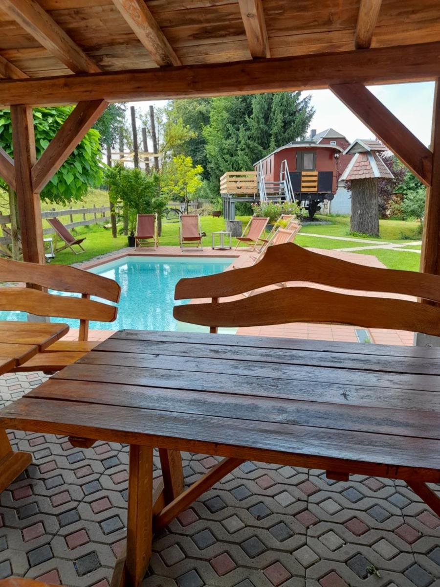 4 Ferienwohnungen ab 1 bis 7 Schlafzimmer mit Sommerpool - Housity