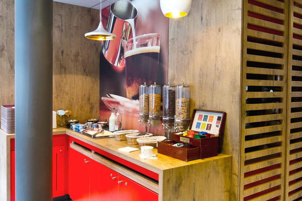 ibis Levallois Perret - Housity