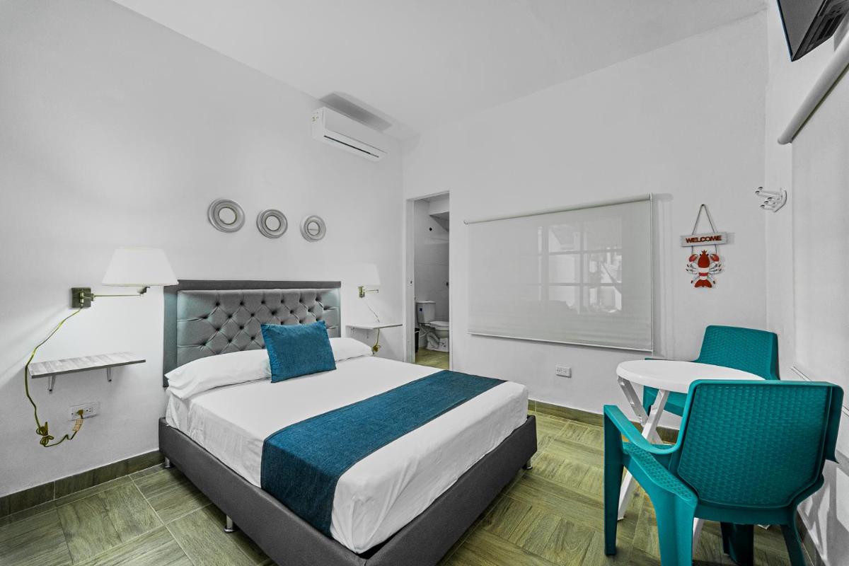 Hostal Palo Alto - Housity