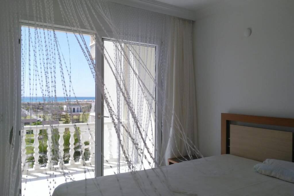 Deniz kenarında triplex villa uygun fiyat - Housity
