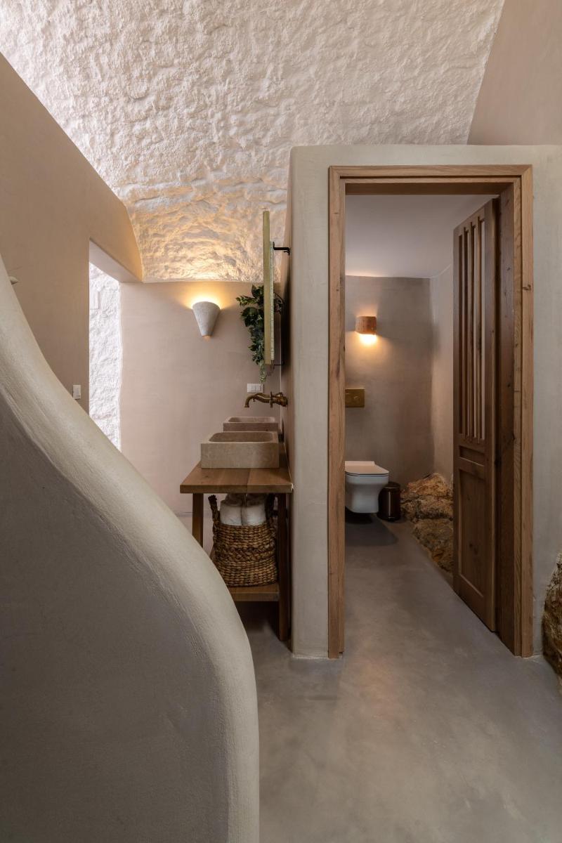 Kaminos Boutique Hotel - Housity