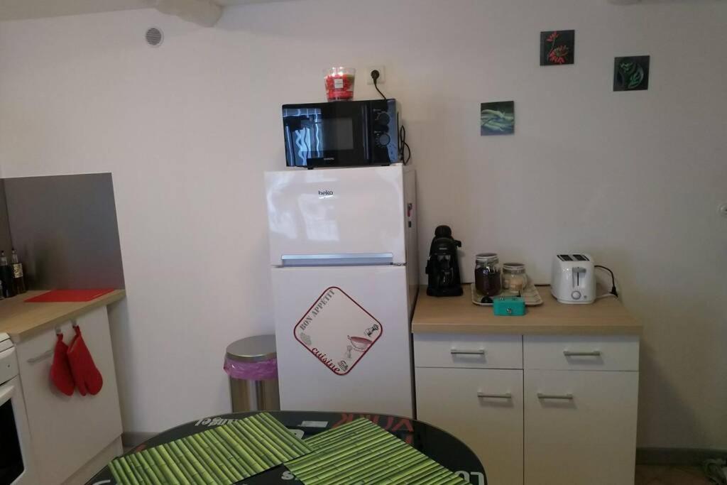 Suitetrails - Petite maisonnette d'environ 25m2 tout confort