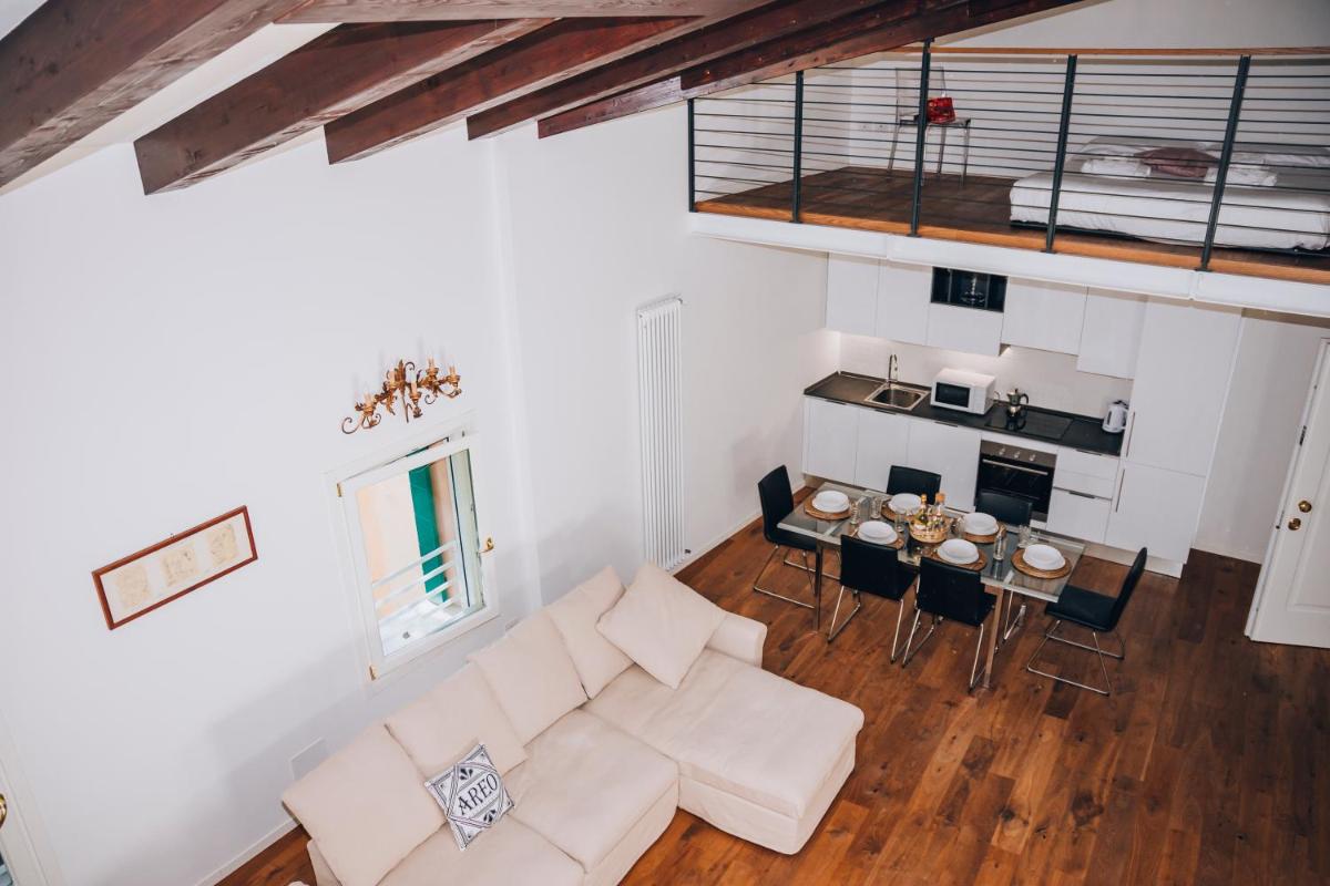 Guggenheim Luxury Suites By Bricola Apartments - Housity
