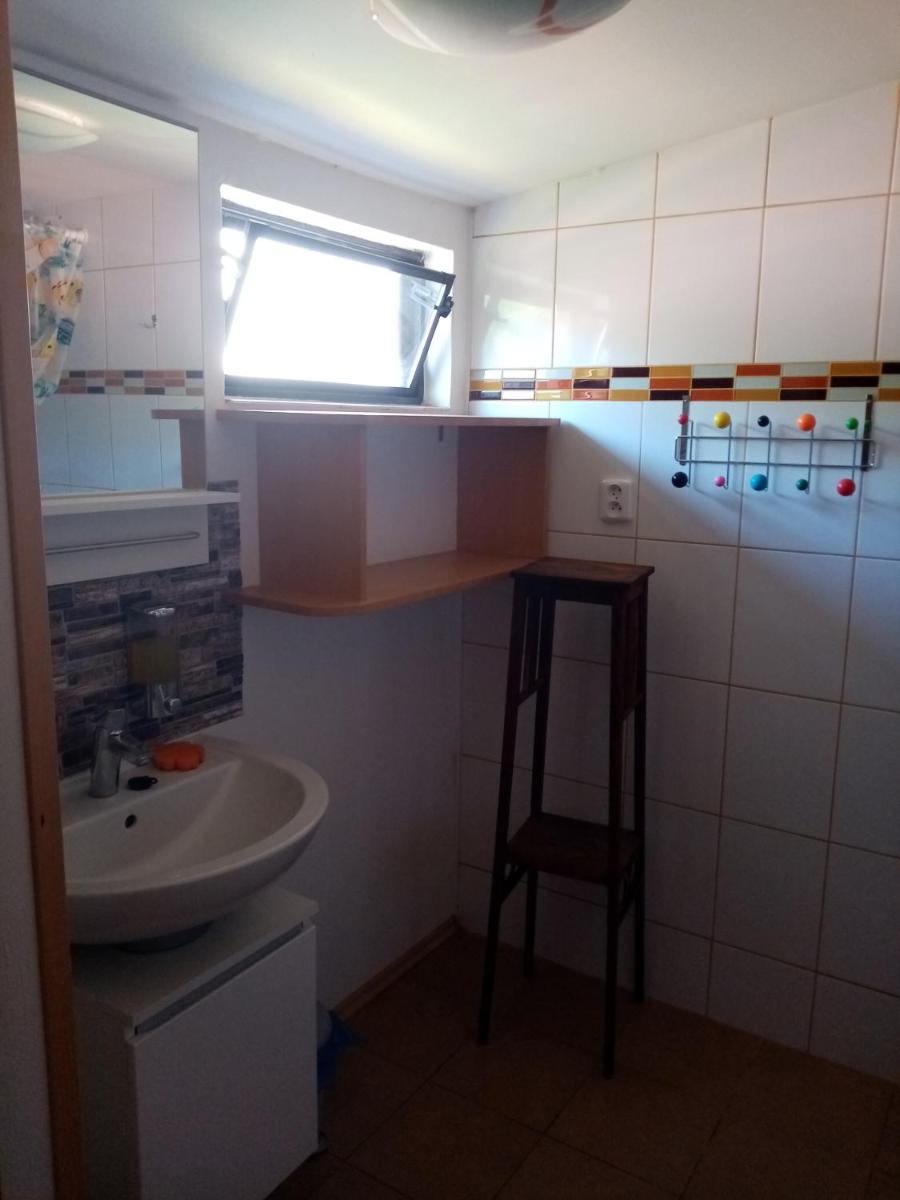Penzion Slunce nad Vinným Sklepem - Housity