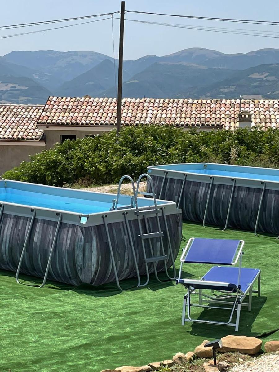 In Country Luxury Lodges - Housity