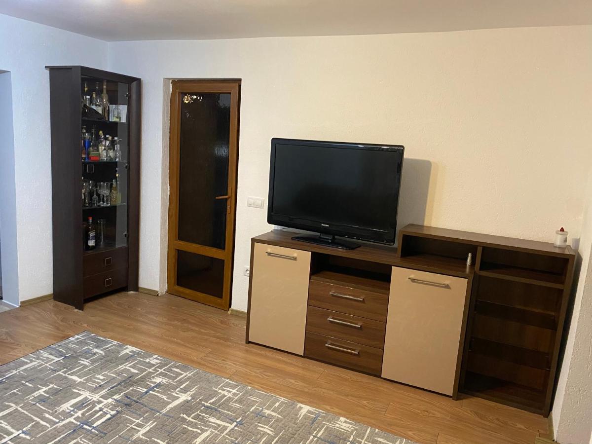 Casa Fabian parter - Housity