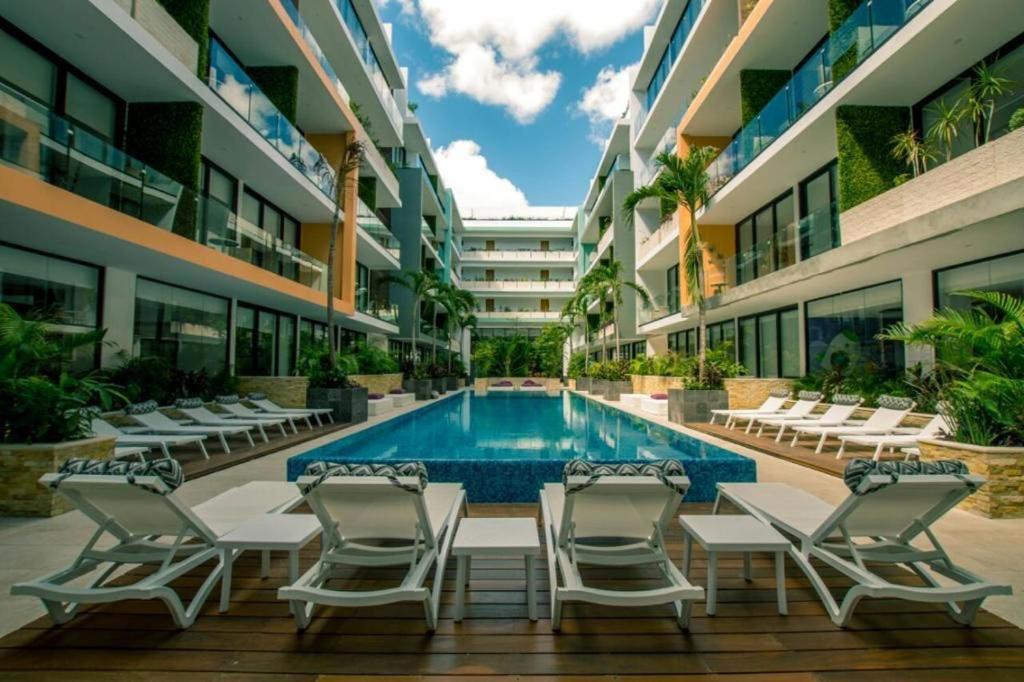 Luxurious 2 bedroom suite - Housity