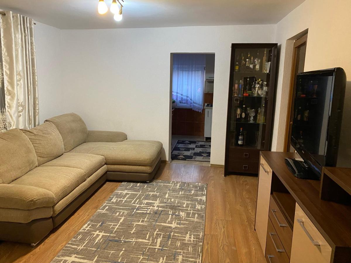 Casa Fabian parter - Housity