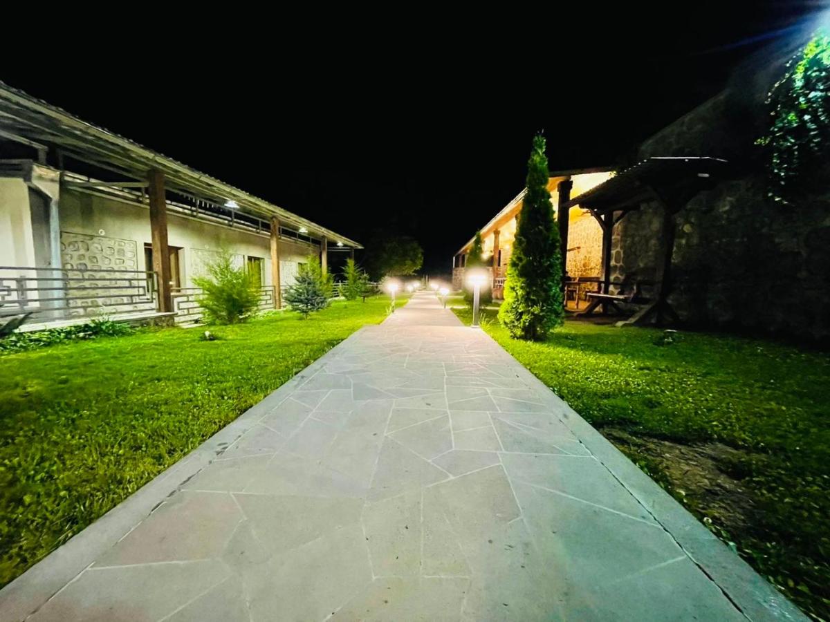 Suitetrails - Lara Hotel