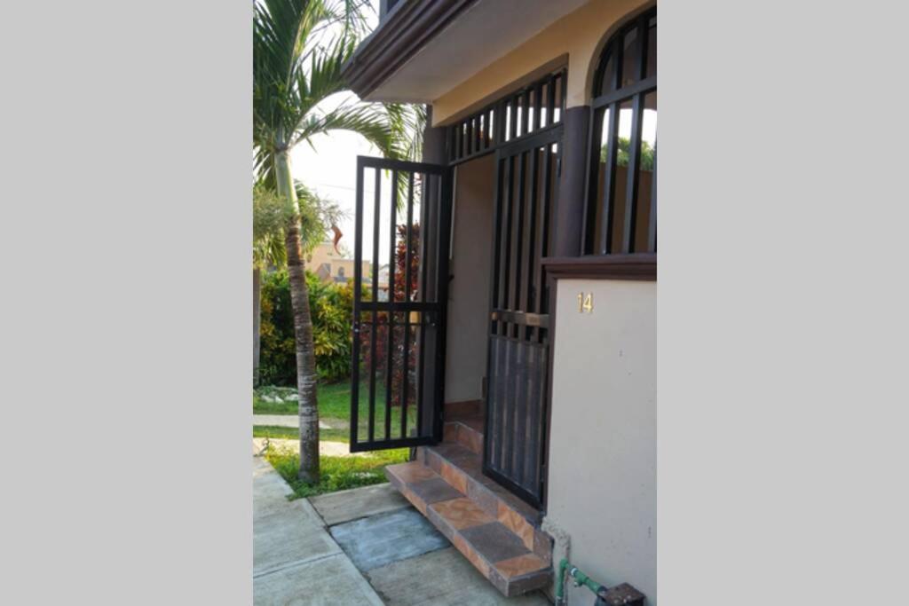 Suitetrails - Casa completa - 2 pisos(home office)