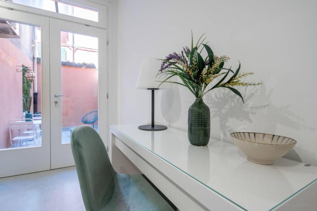 Ormesini Courtyard Apartment - Housity