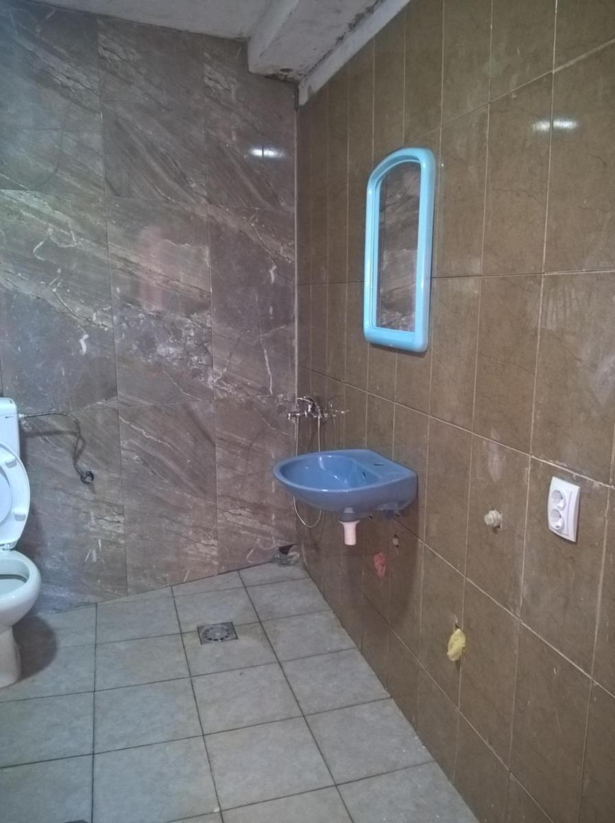 Holiday in house with renovated garage for tourists - Housity