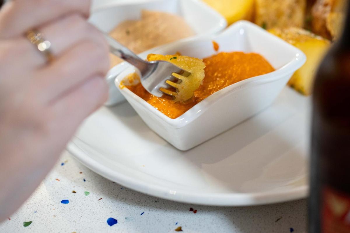Comida en o cerca de este hotel