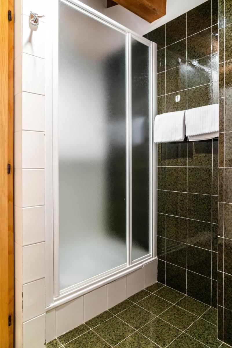Apartments Lores - Housity