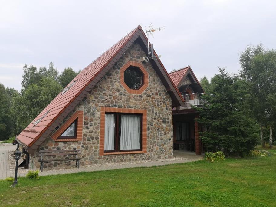 Brzozowy Zau?ek - Housity