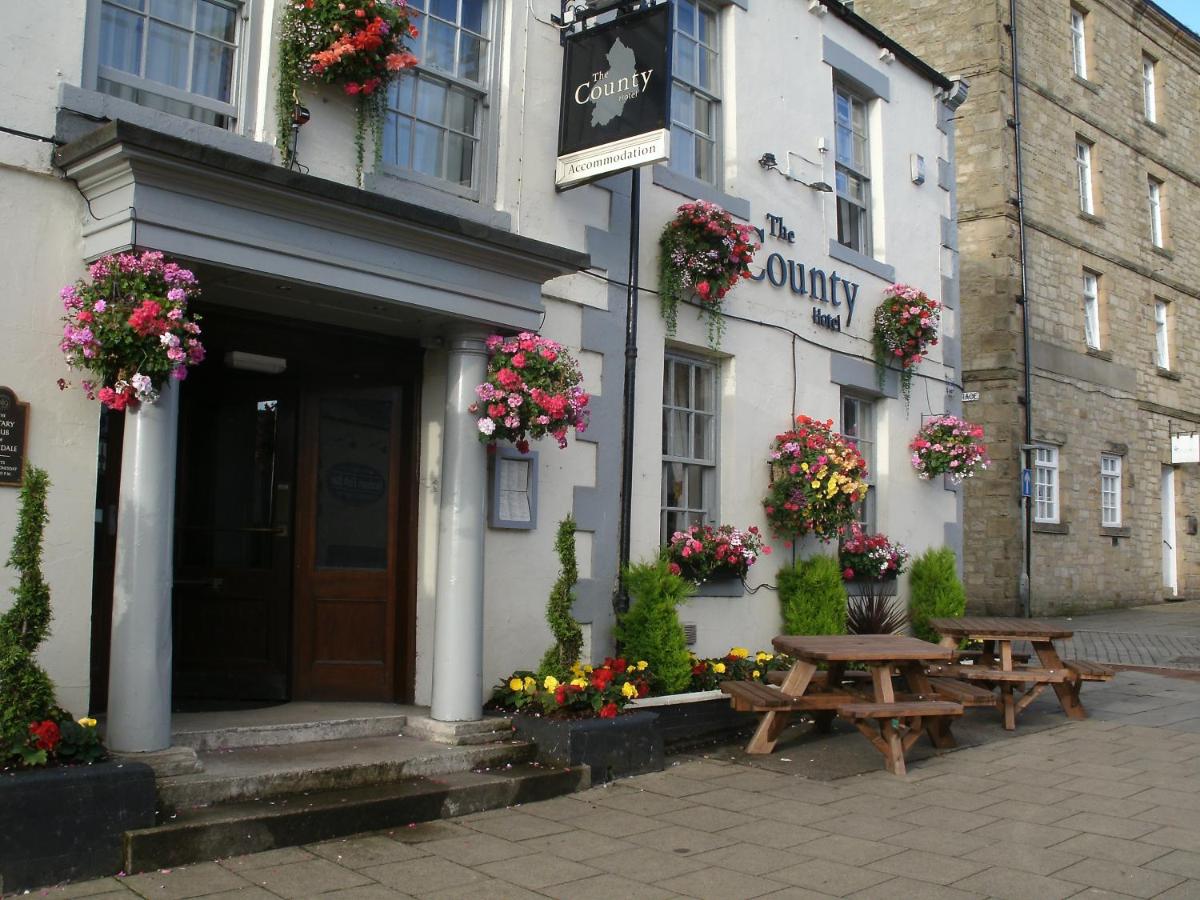 The County Hotel - Housity