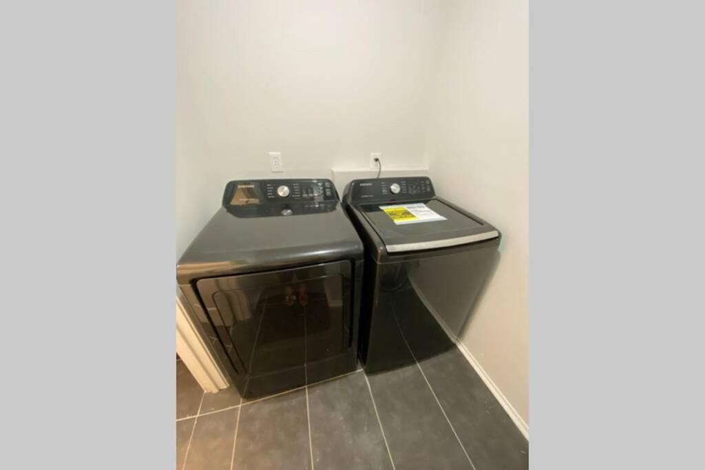 Trendy Renovated House/ Get Away to Downtown Norcross - Housity