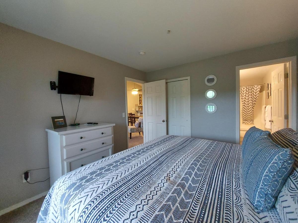 Suitetrails - Placid Place - Walk to Marina - FISHING - Stylish - BOAT RENTALS - Central spot!