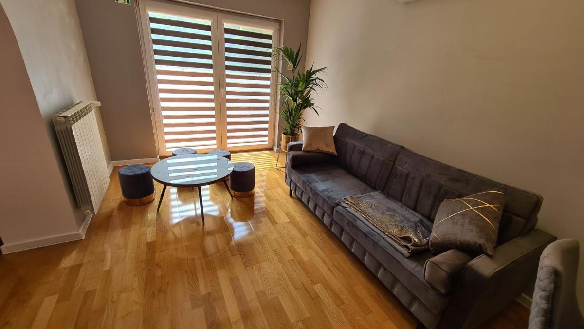 Apartament DeLuxe 2 - Housity