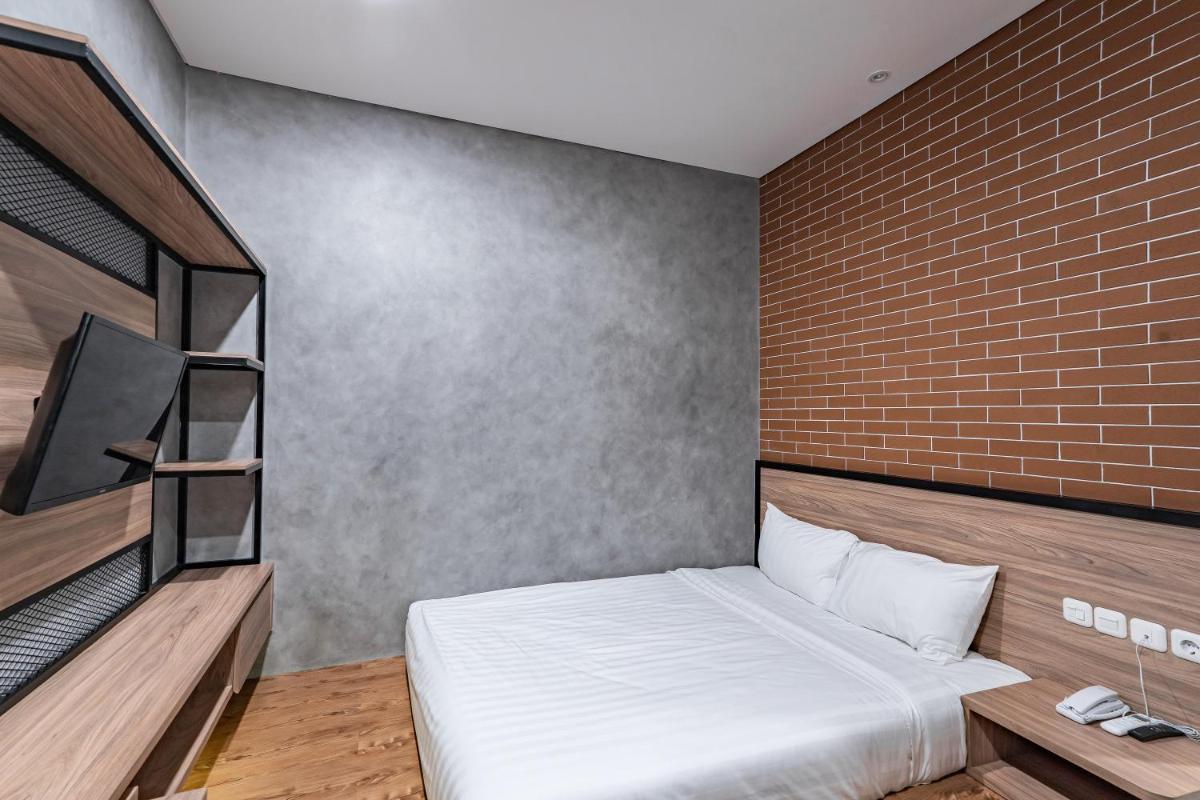 LOA Living Solo Baru - Housity