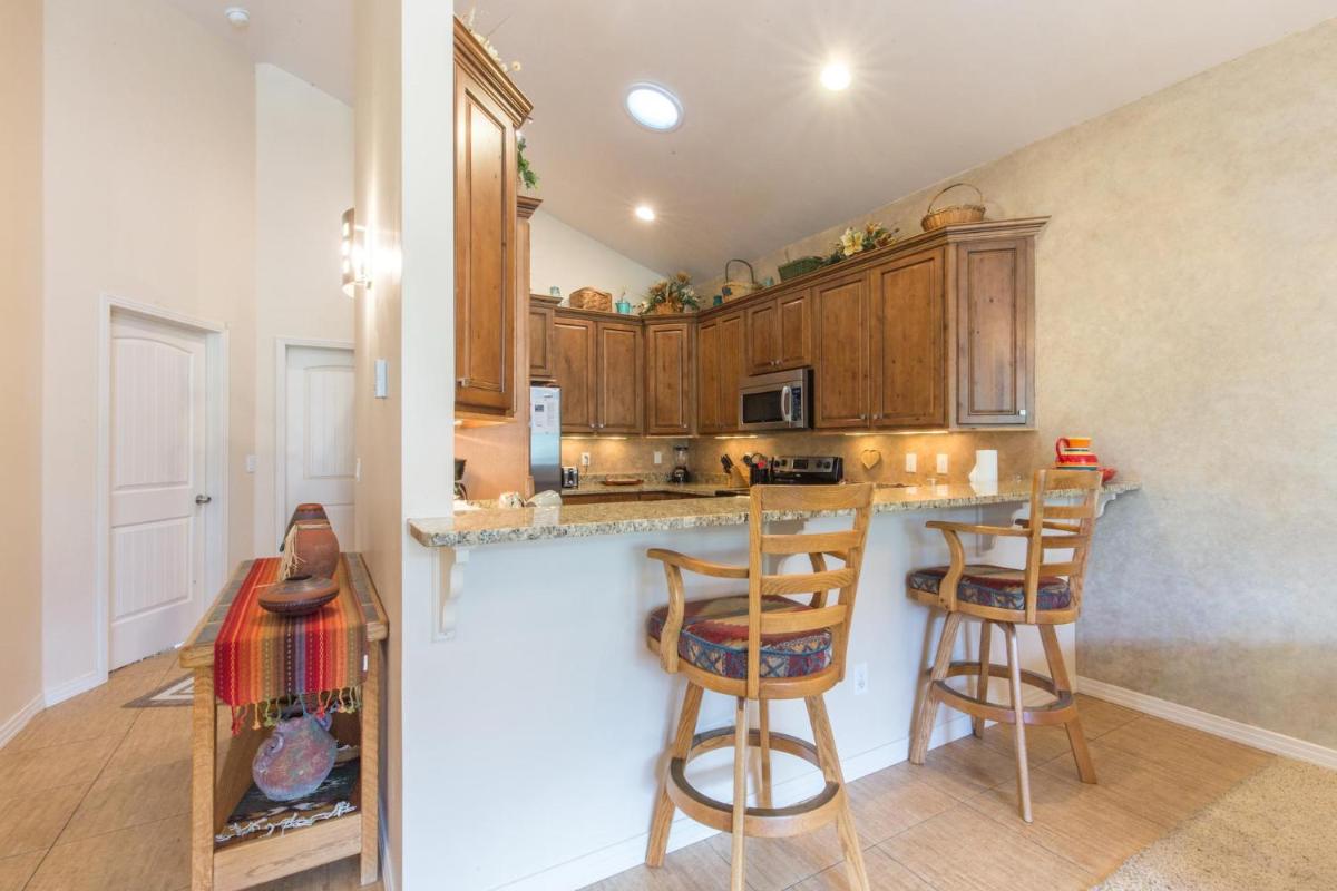 Sky Rocket 3 - Housity