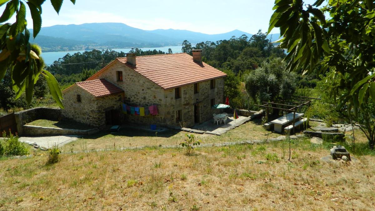Casa Crina Casa restaurada con finca grande - Housity