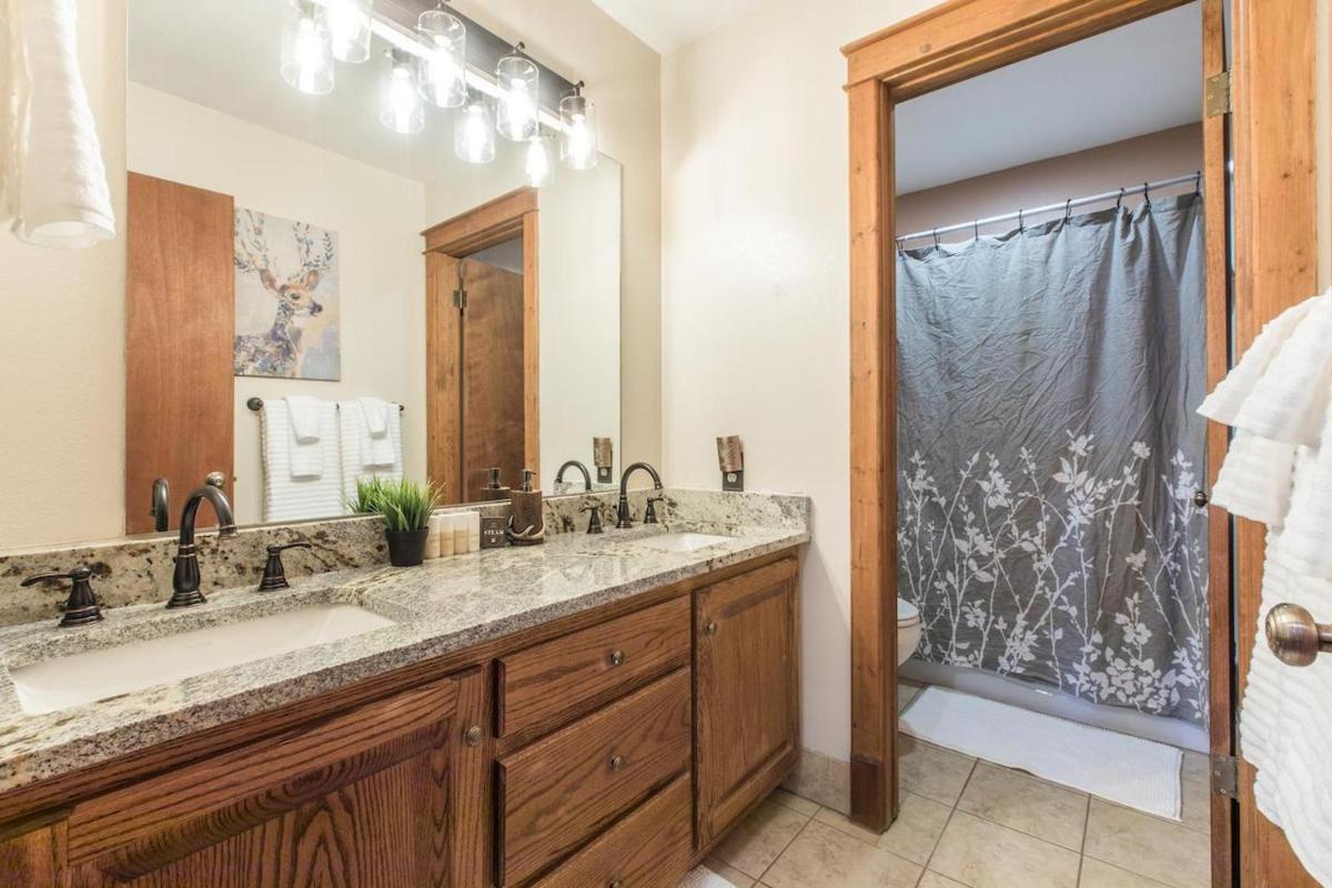 River Park 1241 - Housity