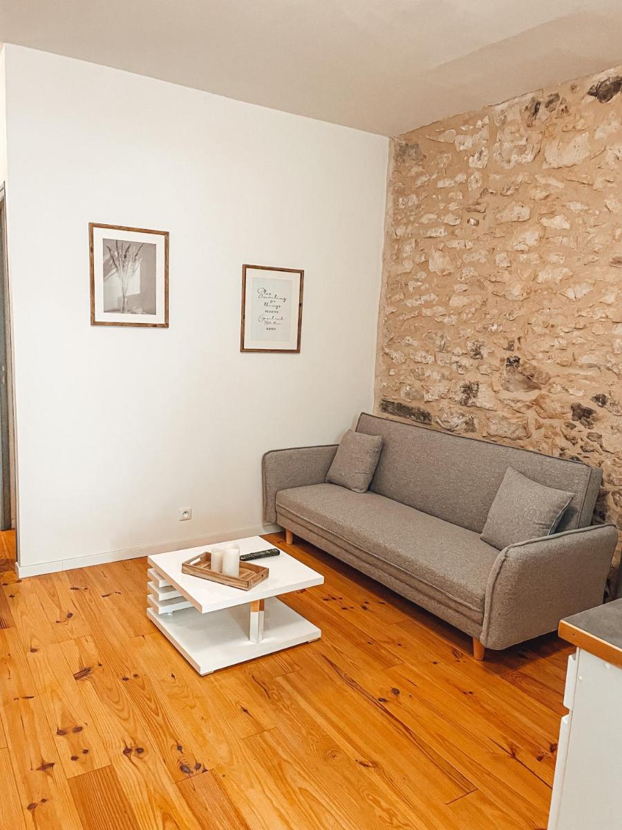 Bel appartement T3 avec terrasse - Housity