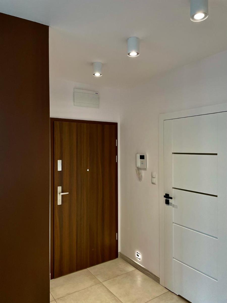 Apartment 2-Rooms-Garage-Gym-TV-Wifi - Housity