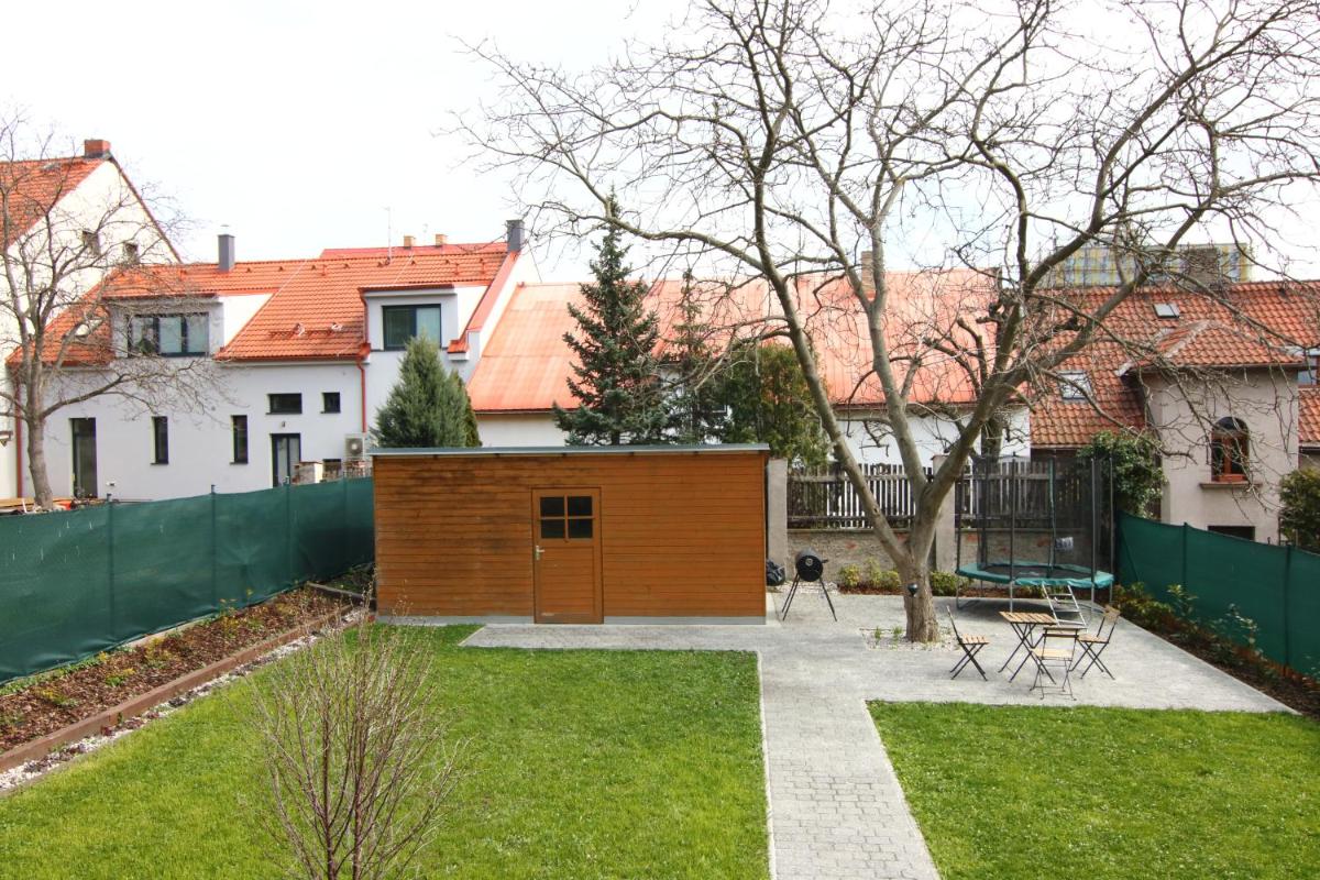 Prague Expat House II - Housity