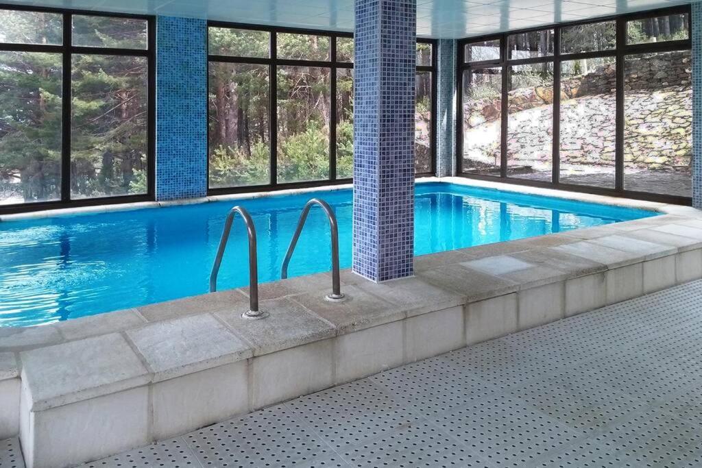 El último rincón, dúplex con piscina climatizada - Housity
