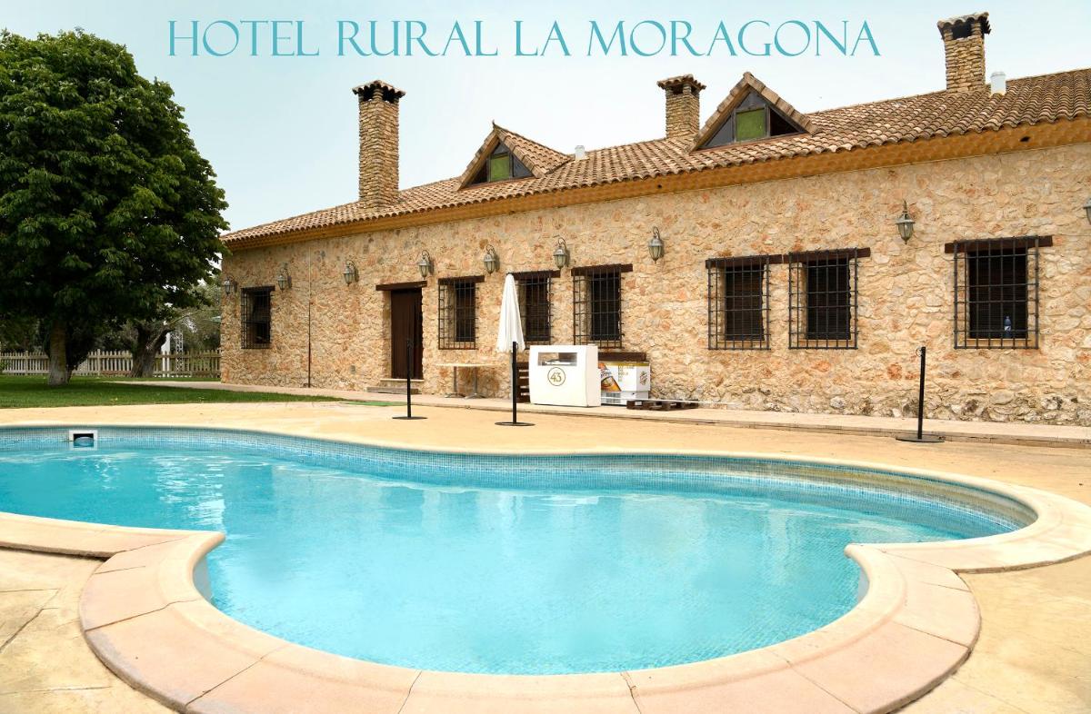 Hotel Rural La Moragona - Housity