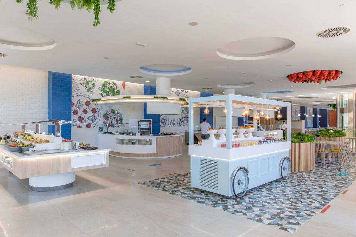 Imagen de la galería de Hotel BCL Levante Club & Spa 4 Sup - Only Adults Recomended, en Benidorm