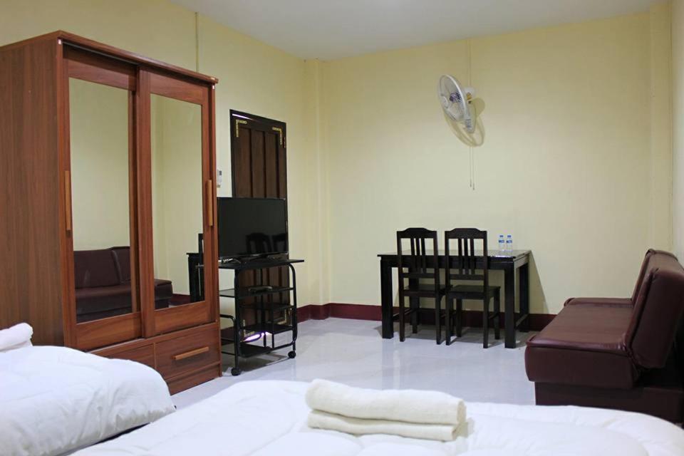 Suitetrails - Apartment Thidathip