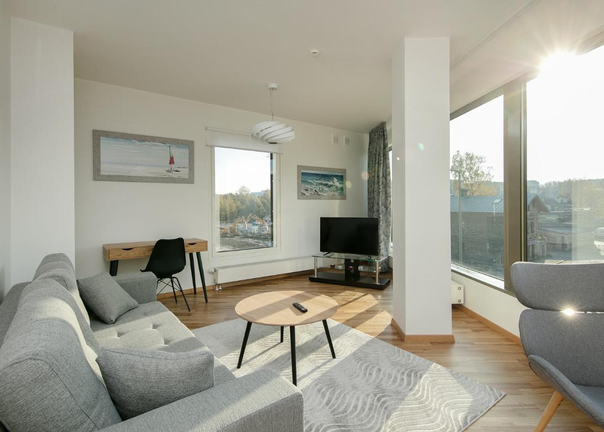 Cozy Lootsi Residence with Sauna and Balcony - Tallinn city centre - Housity
