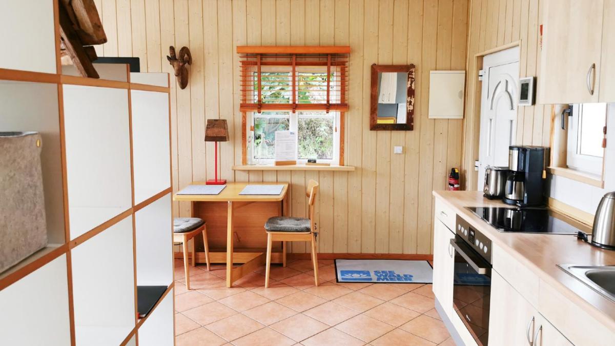Ferienhaus SeeWaldMeer am Pinnower See bei Schwerin - Housity