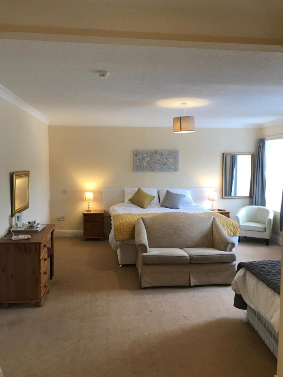 The Maxwell Arms Hotel - Housity