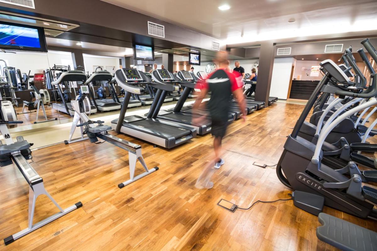 O centro de fitness e/ou as comodidades de fitness de Evora Hotel