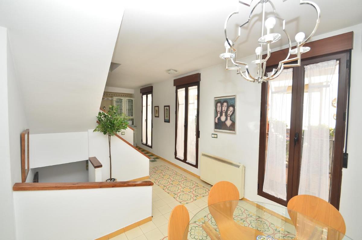 Casa Siesta - Housity