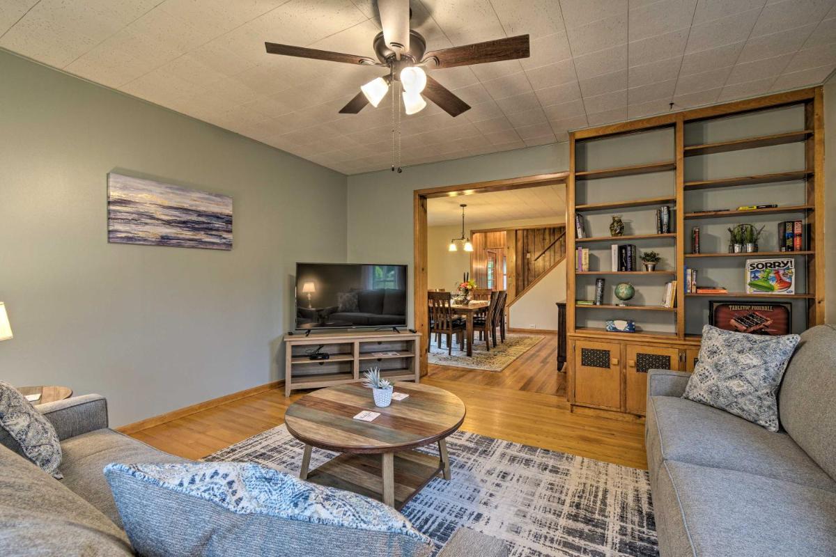Penn Yan Escape with Yard, 1 Mi to Keuka Lake! - Housity