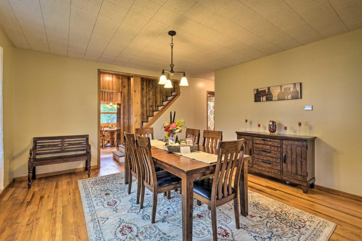 Penn Yan Escape with Yard, 1 Mi to Keuka Lake! - Housity