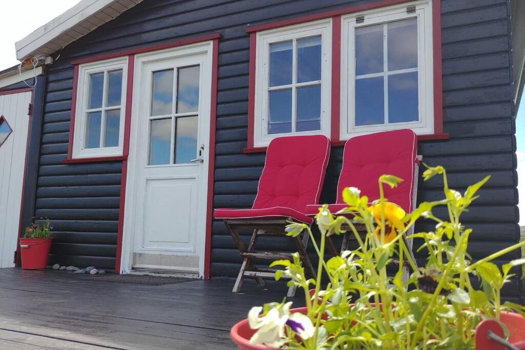 Cosy Cottage-Álfabakki-with hot tub - Housity