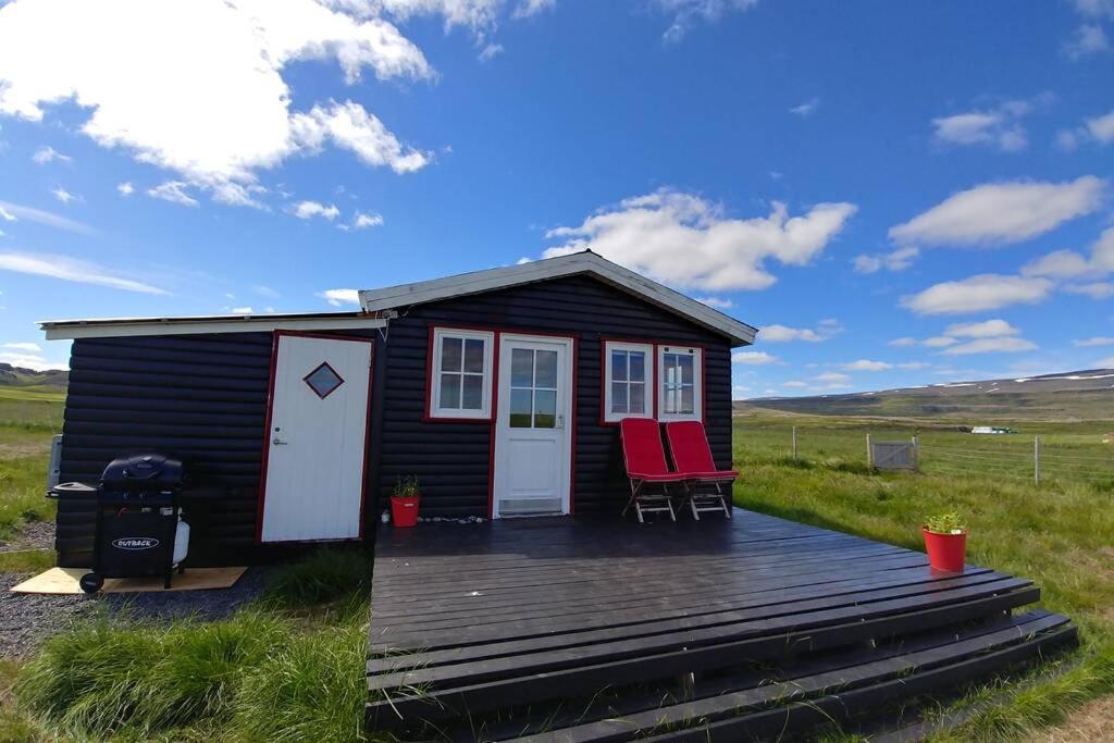 Cosy Cottage-Álfabakki-with hot tub - Housity