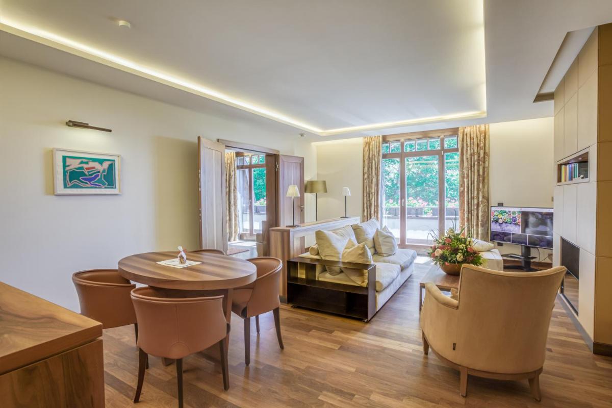 TV/Unterhaltungsangebot in der Unterkunft Wald & Schlosshotel Friedrichsruhe