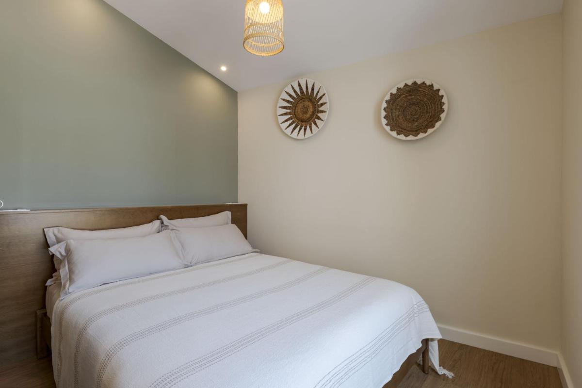 Peixeira Studios and Apartments - Housity