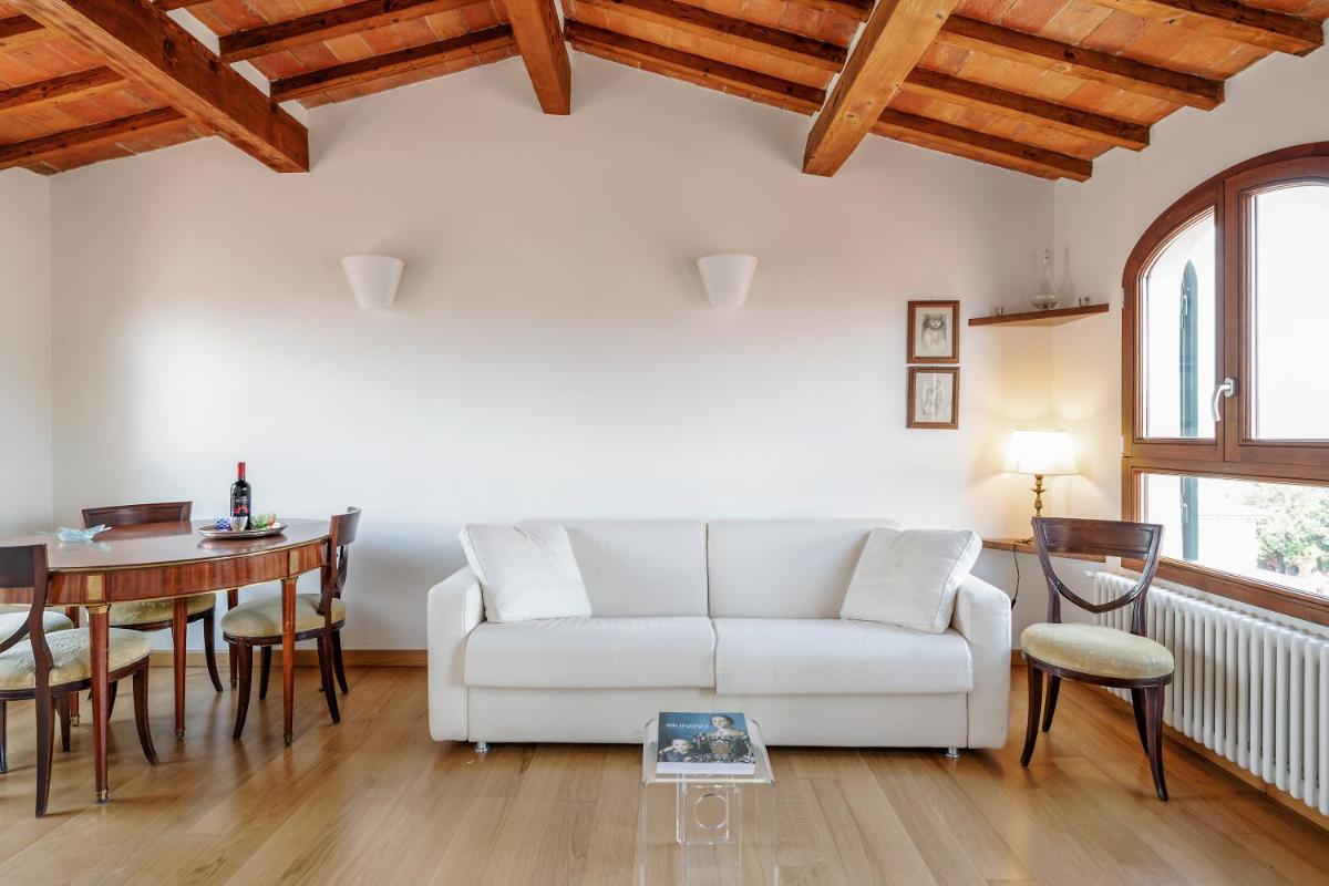 San Marco Apartment with Panoramic View - Housity