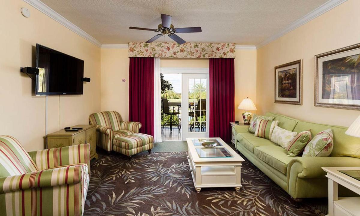 Ultimate 3 Bedroom Condo on Reunion Resort and Spa, Orlando Condo 4579 - Housity