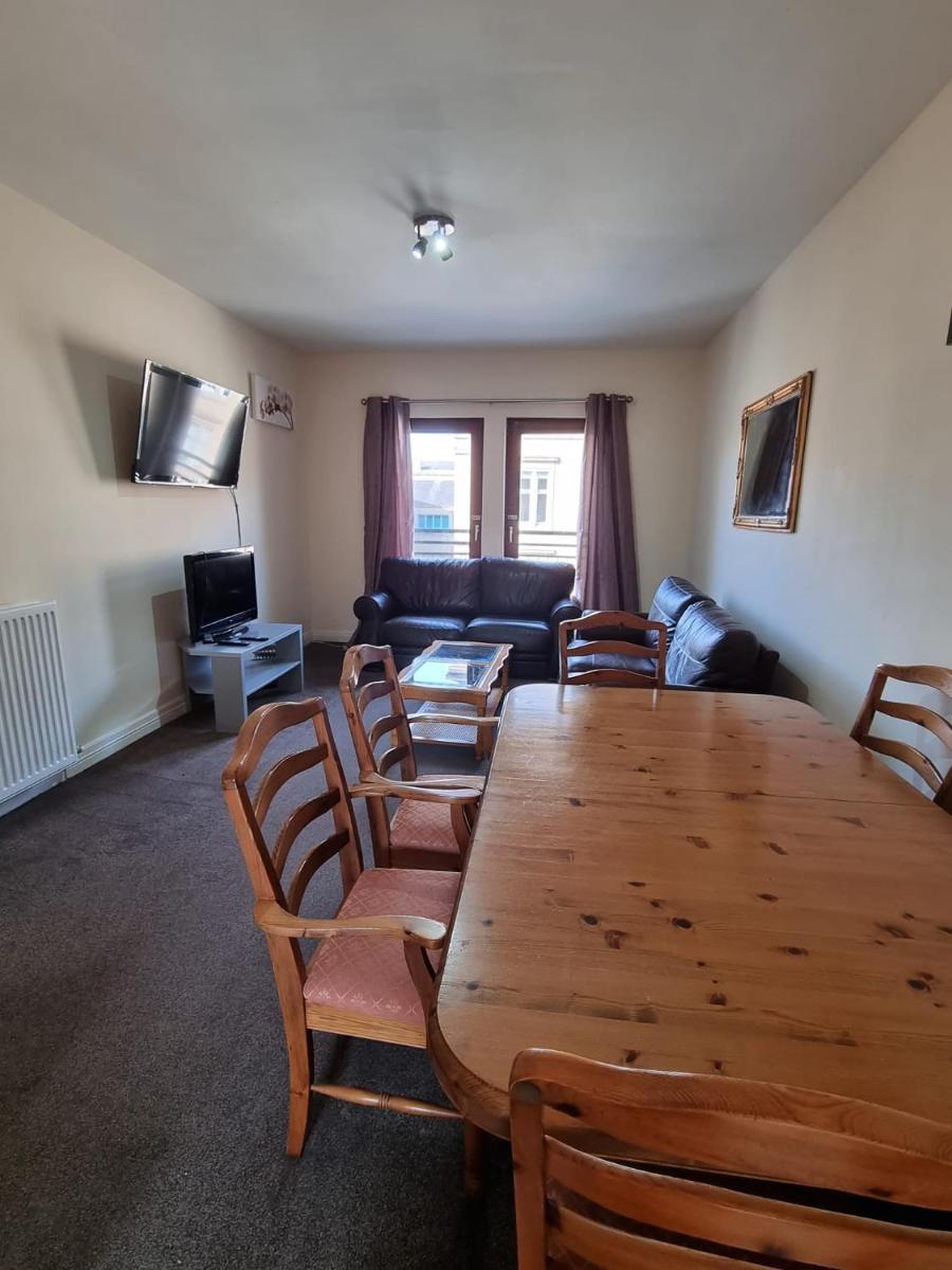 Carnarvon Street City Centre Apartment - Housity