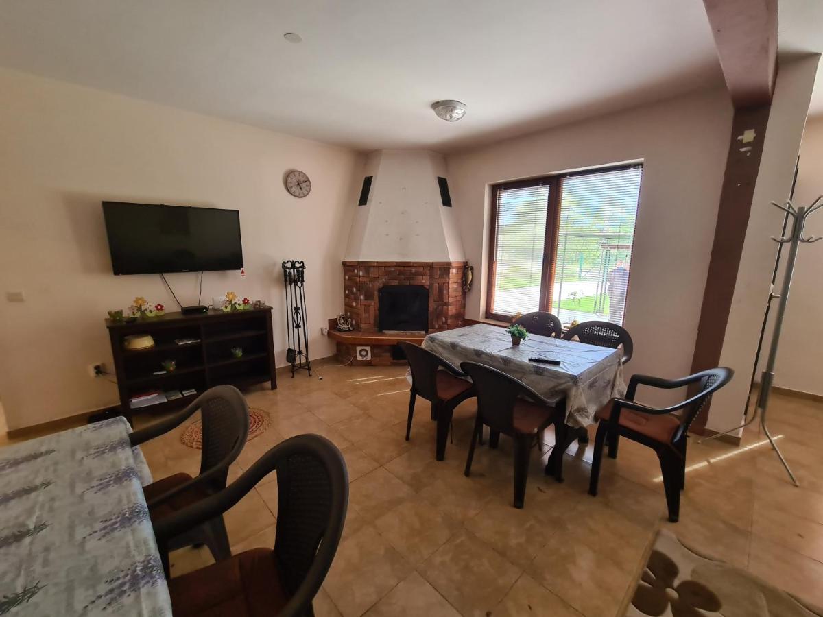 Guest House Villa Penchevi - Housity