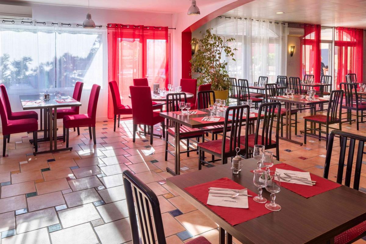 Restaurant ou autre lieu de restauration dans l'établissement Relax'Otel & Spa, Le Barcarès